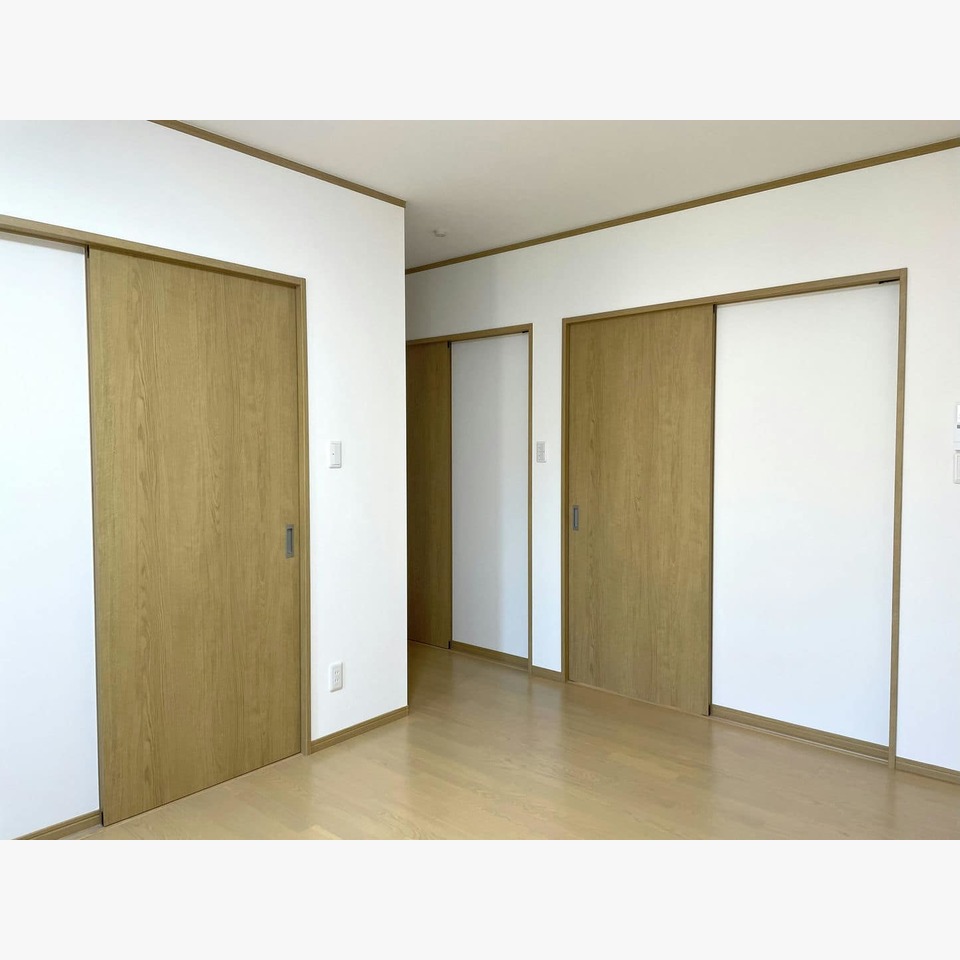 【建て替え】空間を利用したセカンドハウスの画像01